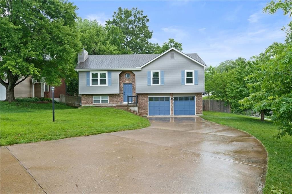 Listing Photo MLS #HMS2621828