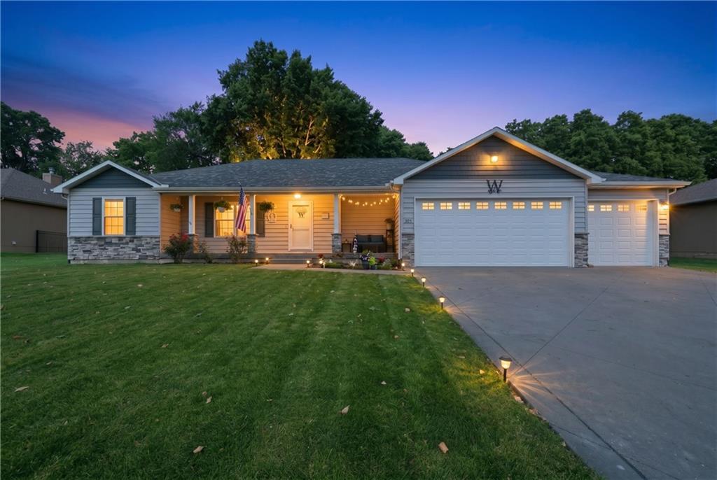 Listing Photo MLS #HMS2622343