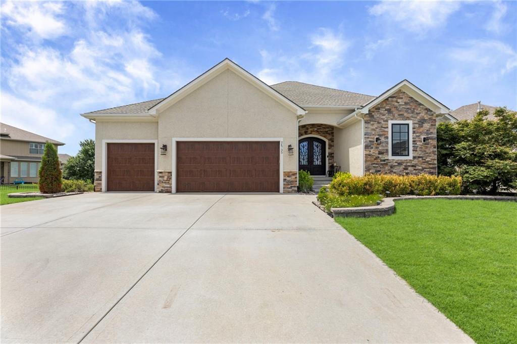 Listing Photo MLS #HMS2622407