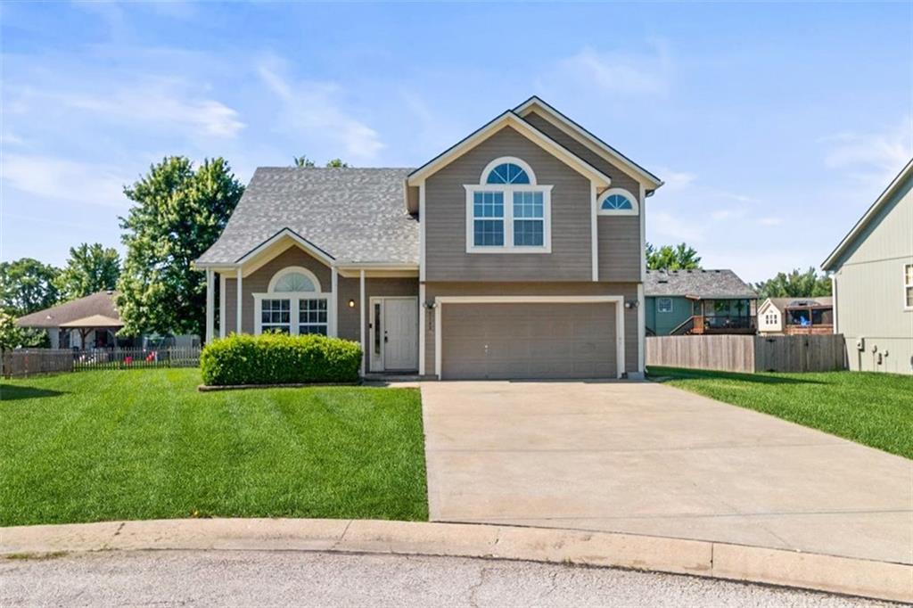 Listing Photo MLS #HMS2622901