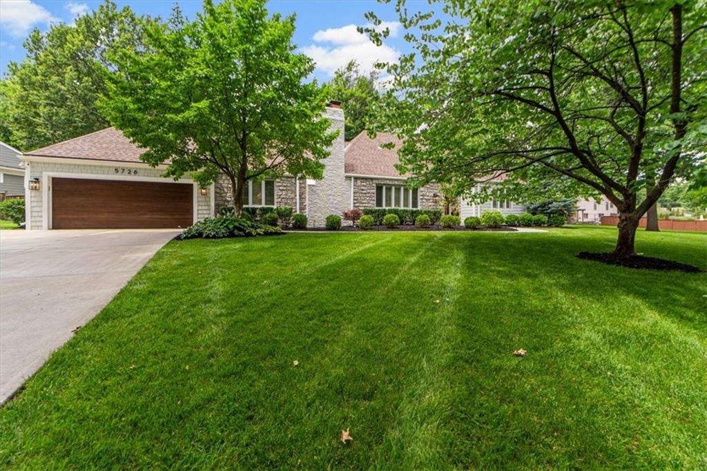 Listing Photo MLS #HMS2623243