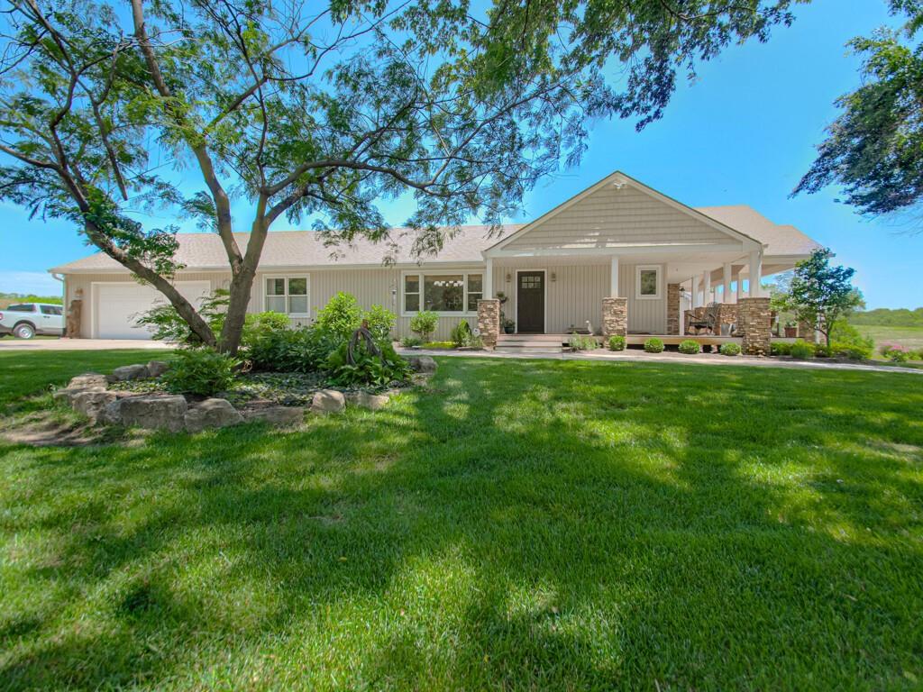 Listing Photo MLS #HMS2623291