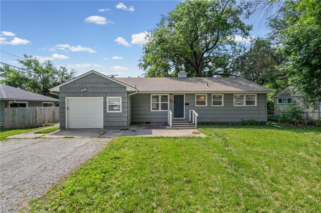 Listing Photo MLS #HMS2623611