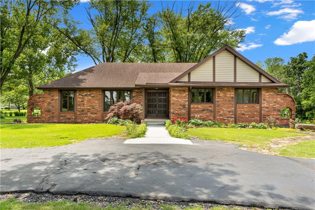 Listing Photo MLS #HMS2623632