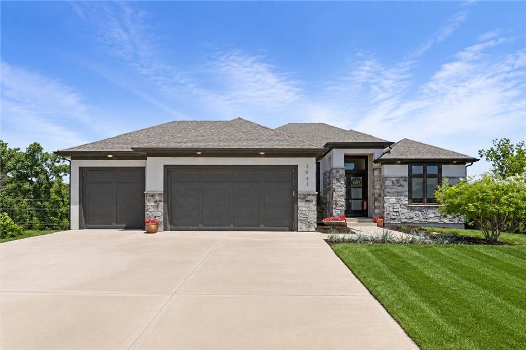 Listing Photo MLS #HMS2623907