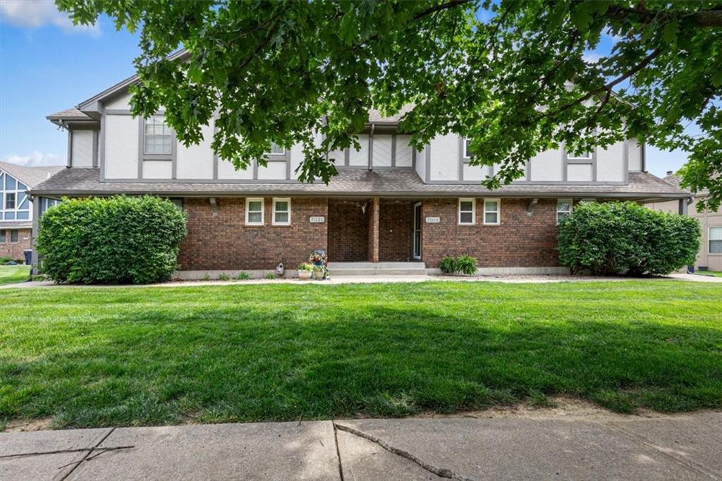 Listing Photo MLS #HMS2624279