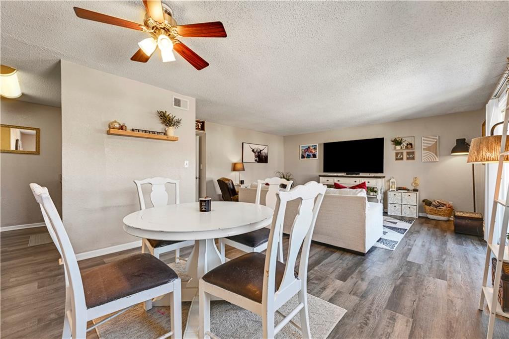 Listing Photo MLS #HMS2624323