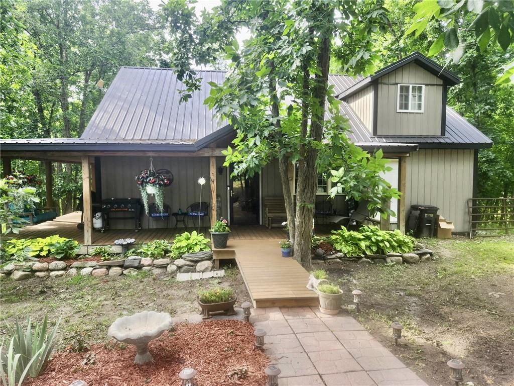 Listing Photo MLS #HMS2624435