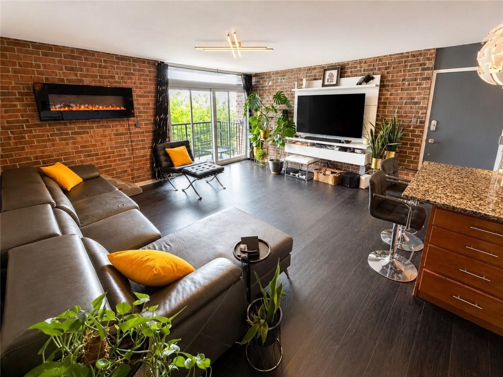 Listing Photo MLS #HMS2624517