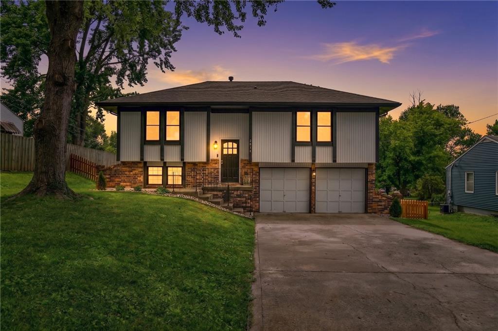 Listing Photo MLS #HMS2624585
