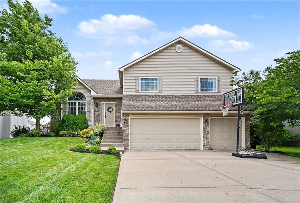 Listing Photo MLS #HMS2624671