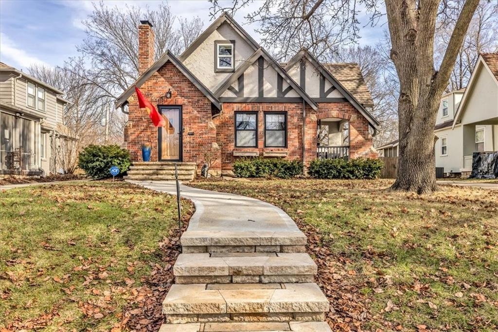 Listing Photo MLS #HMS2624811