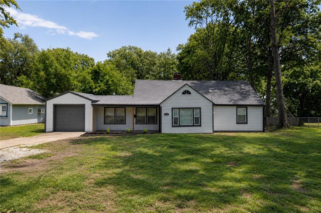 Listing Photo MLS #HMS2625134