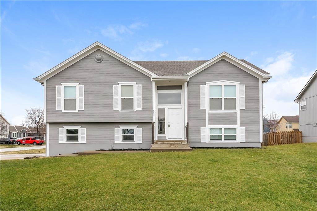 Listing Photo MLS #HMS2625395