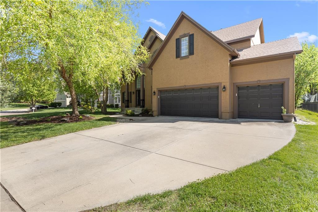 Listing Photo MLS #HMS2625514
