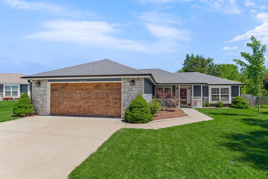 Listing Photo MLS #HMS2625696