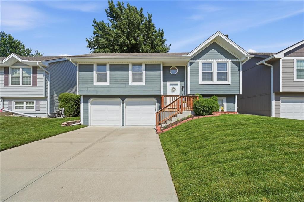 Listing Photo MLS #HMS2625720