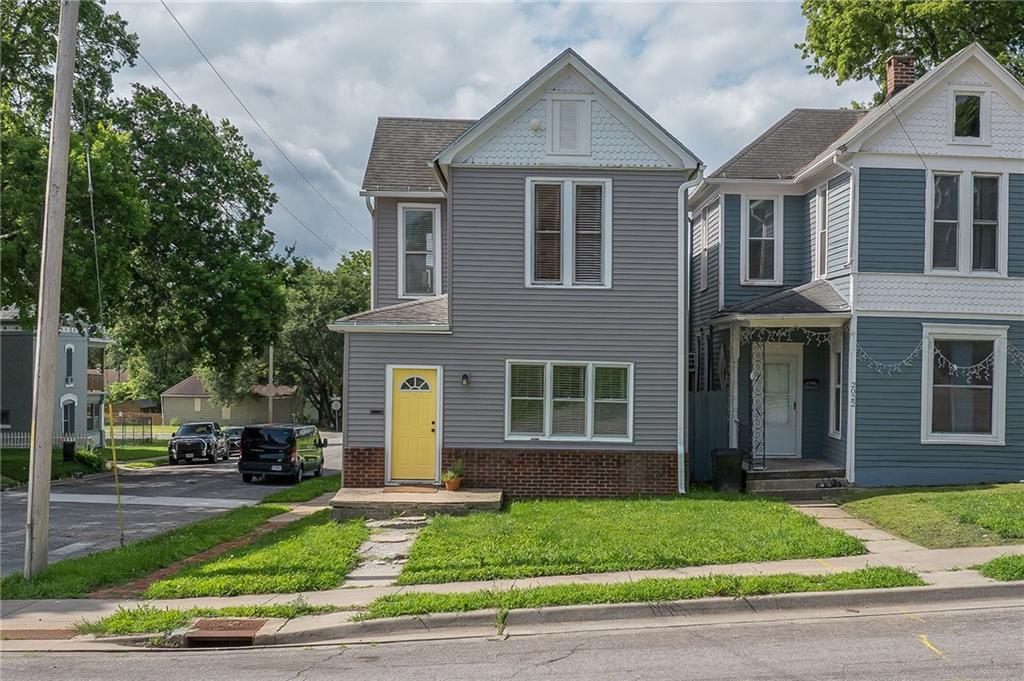 Listing Photo MLS #HMS2625830