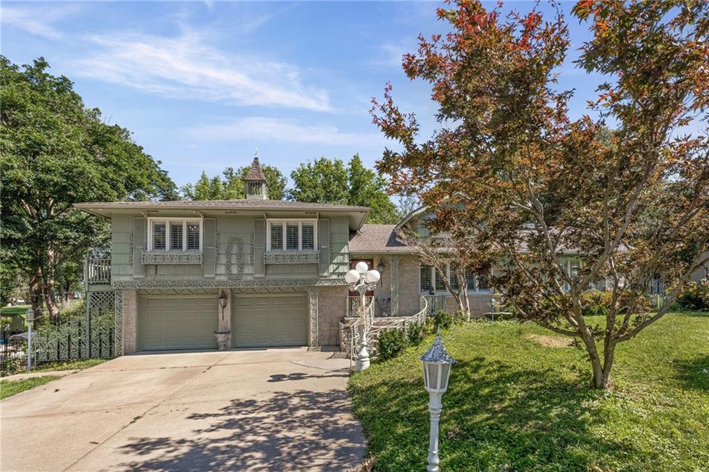 Listing Photo MLS #HMS2625973