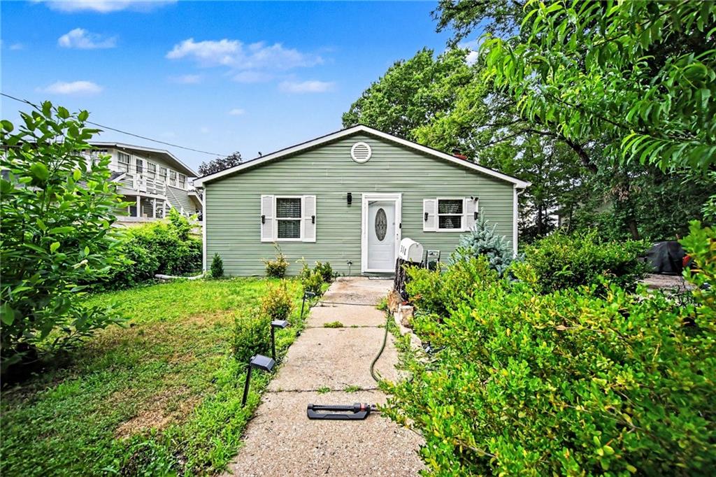 Listing Photo MLS #HMS2626001