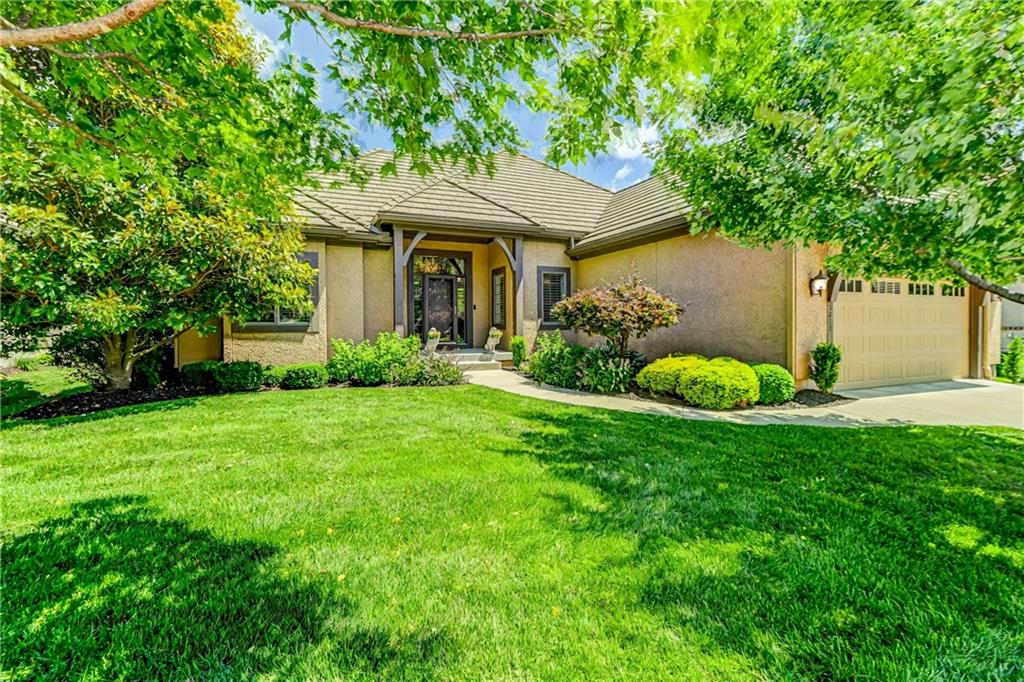 Listing Photo MLS #HMS2626141