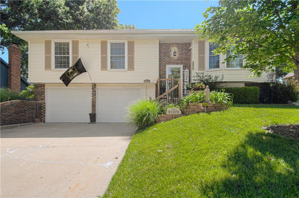 Listing Photo MLS #HMS2626152