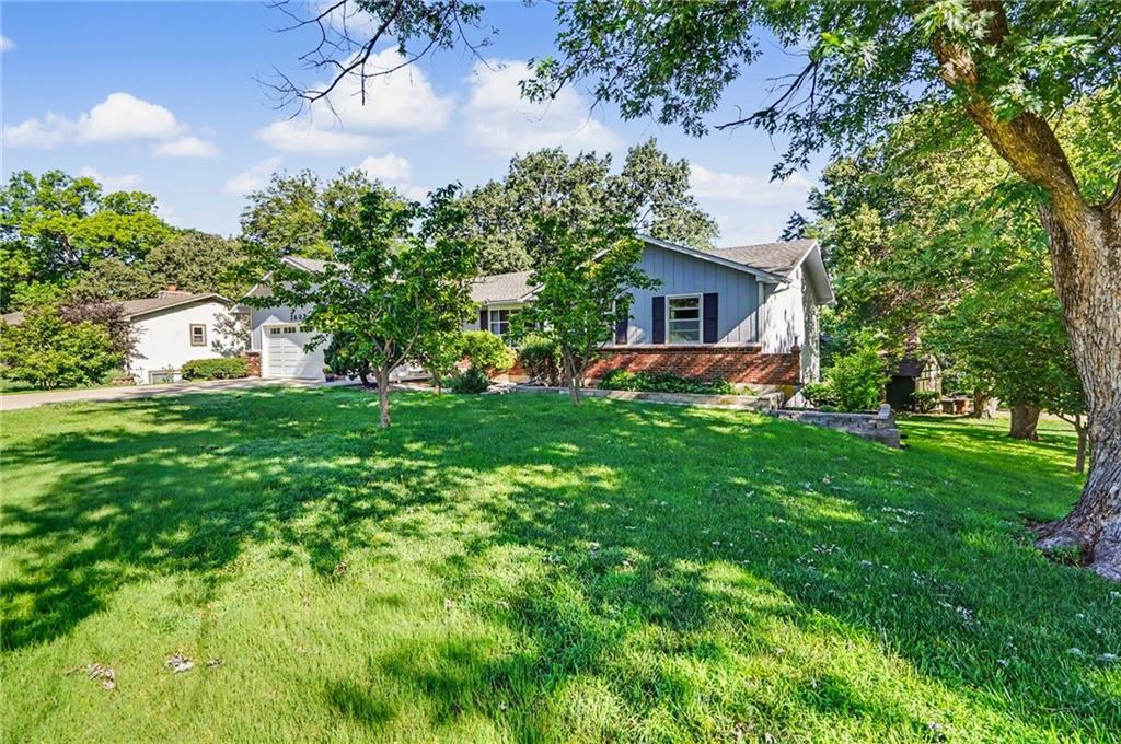 Listing Photo MLS #HMS2626216