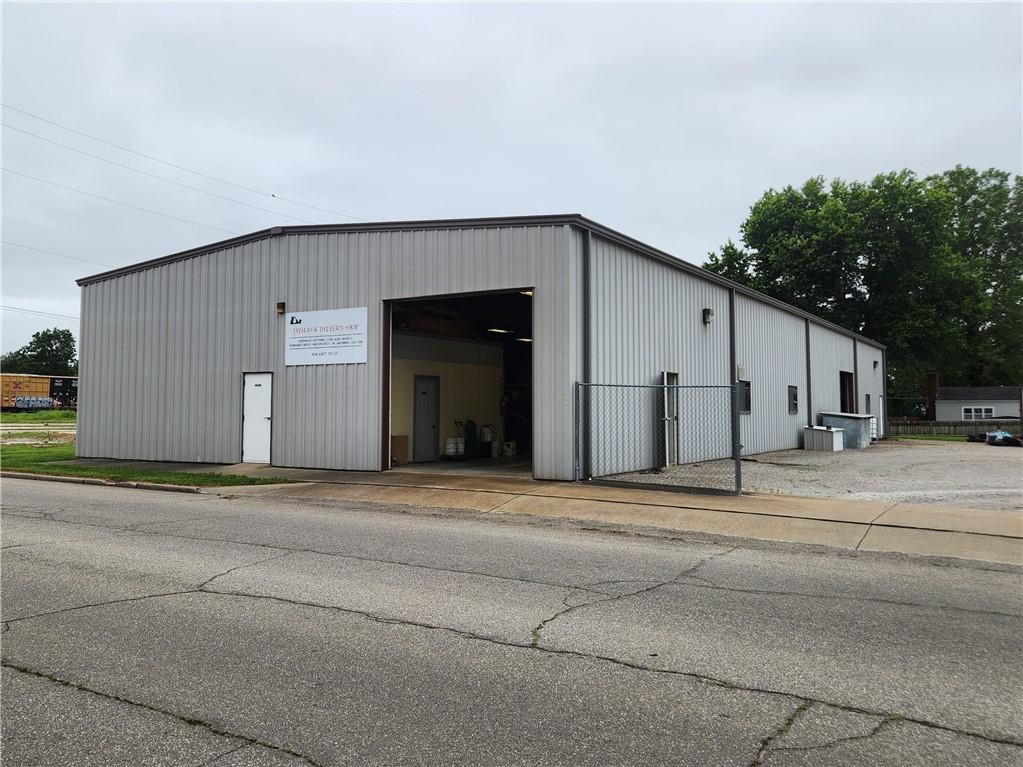 Listing Photo MLS #HMS2626255