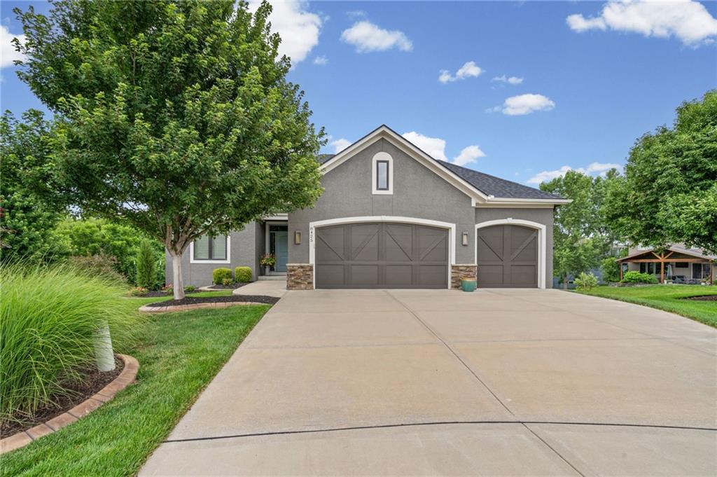Listing Photo MLS #HMS2626272
