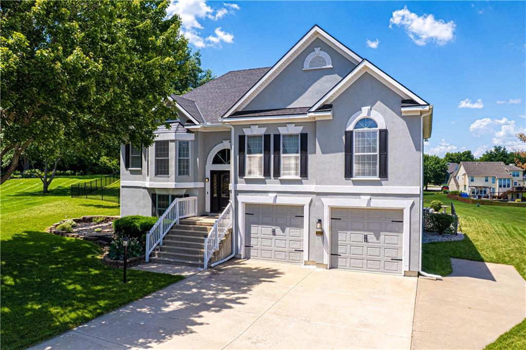 Listing Photo MLS #HMS2626527