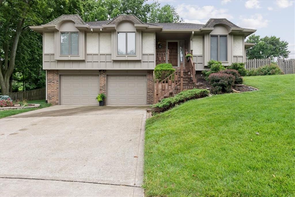 Listing Photo MLS #HMS2626561