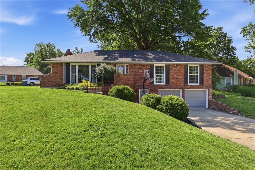 Listing Photo MLS #HMS2626641