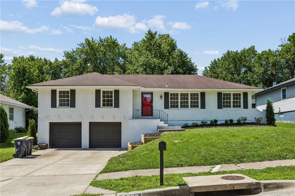 Listing Photo MLS #HMS2626737