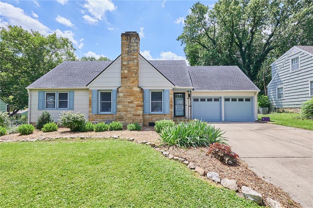 Listing Photo MLS #HMS2626893