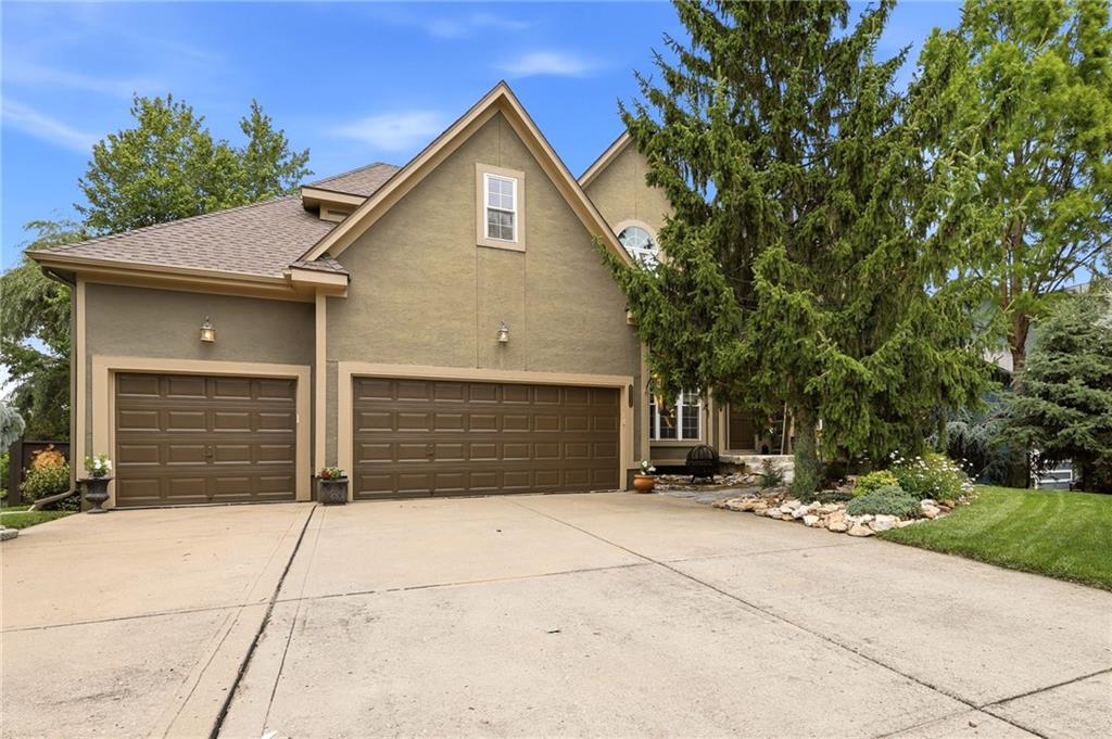 Listing Photo MLS #HMS2626927