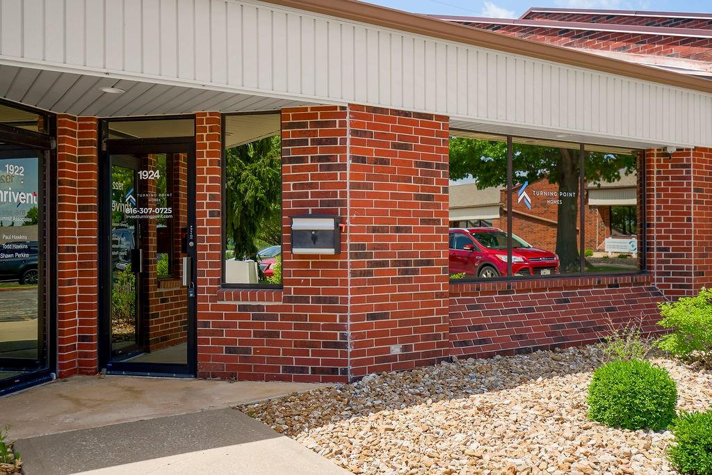 Listing Photo MLS #HMS2626928