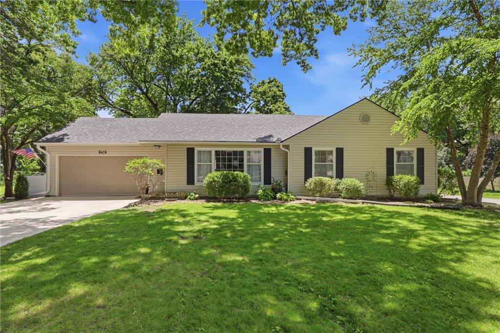 Listing Photo MLS #HMS2626935
