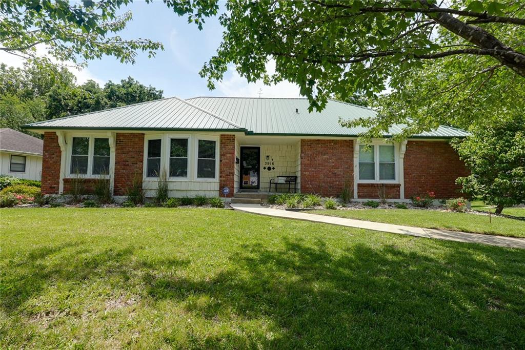 Listing Photo MLS #HMS2626988