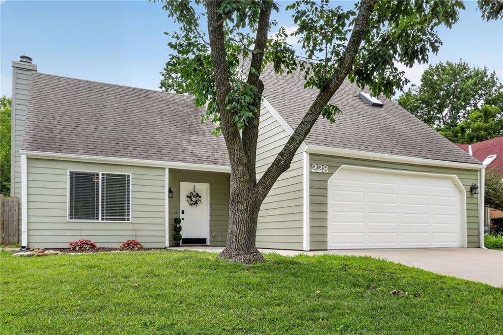 Listing Photo MLS #HMS2627099