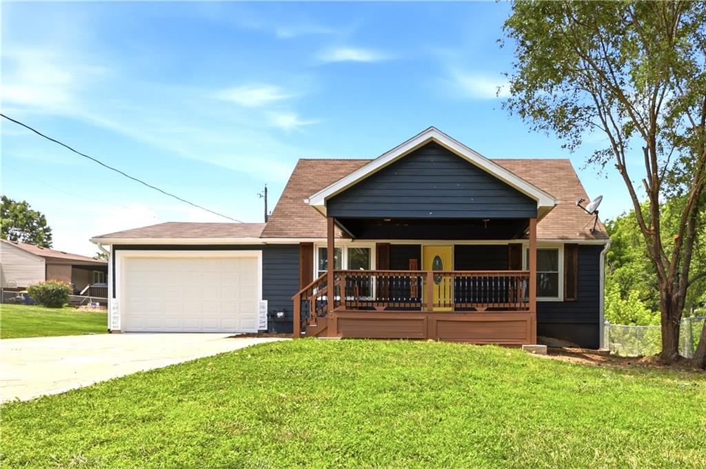 Listing Photo MLS #HMS2627128
