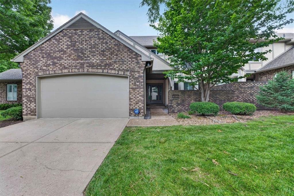 Listing Photo MLS #HMS2627319