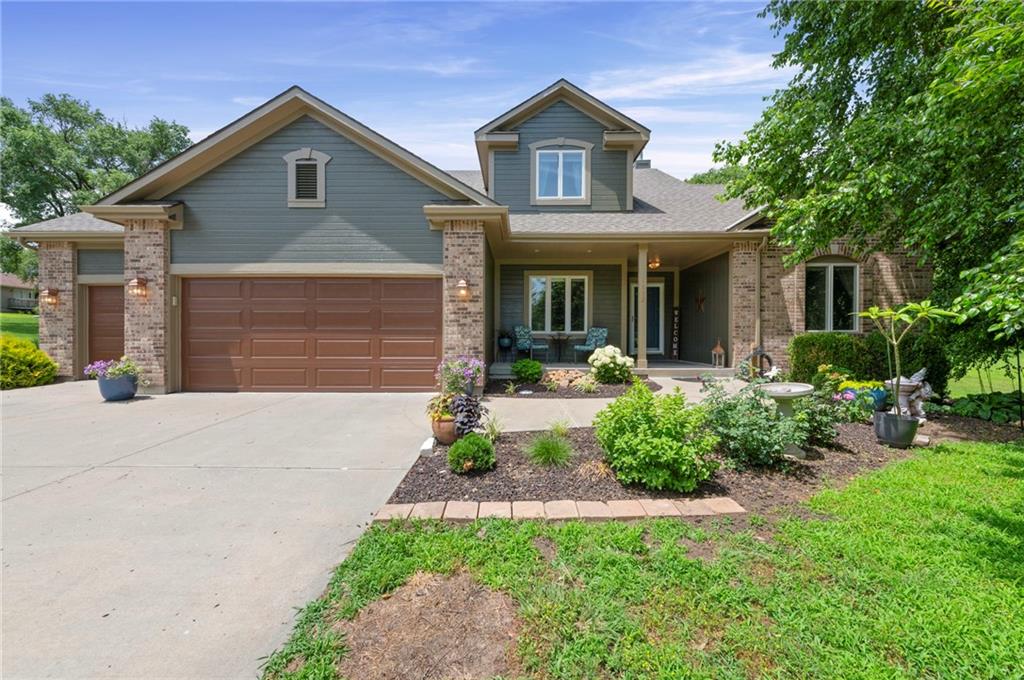 Listing Photo MLS #HMS2627367