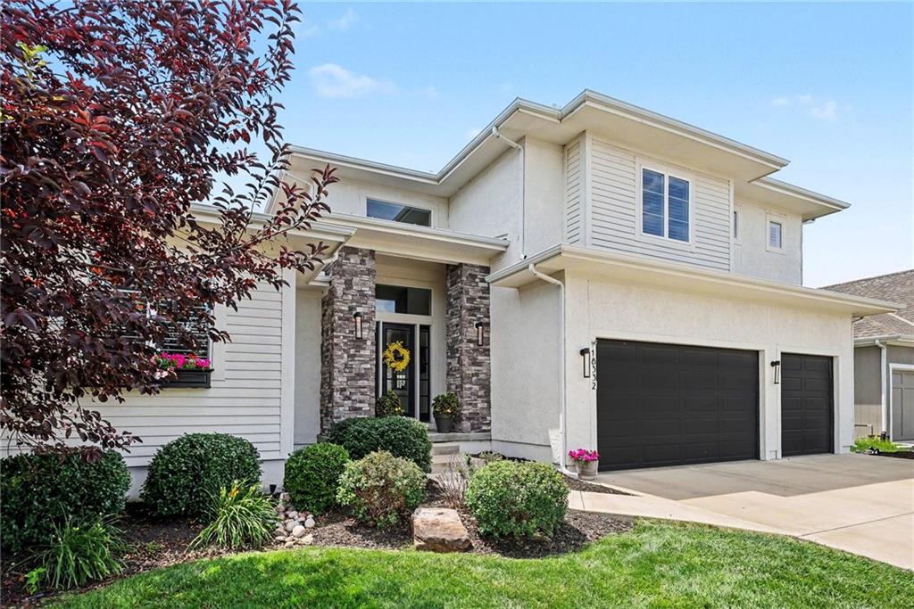 Listing Photo MLS #HMS2627524