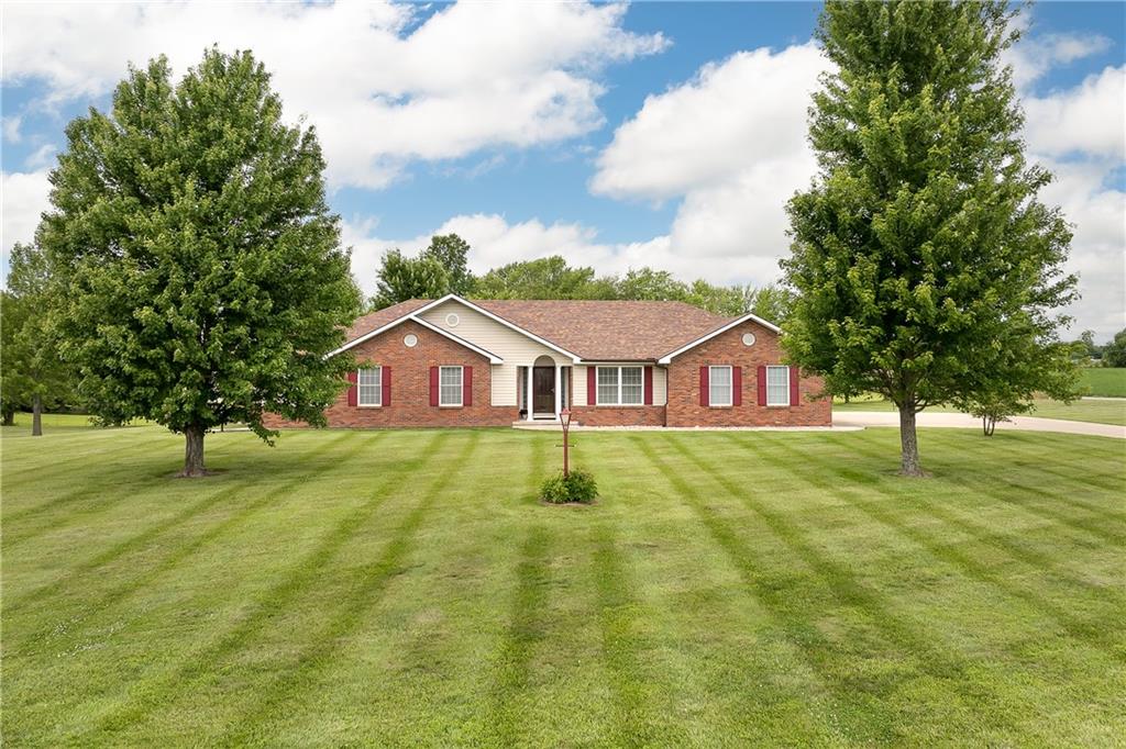 Listing Photo MLS #HMS2627607