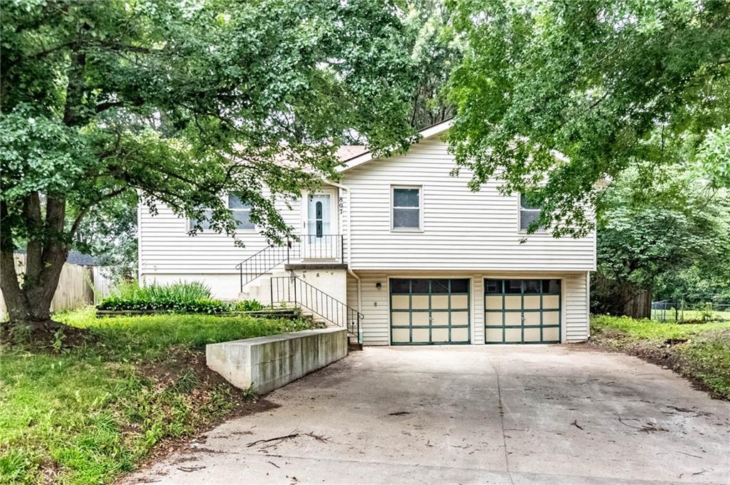 Listing Photo MLS #HMS2627767
