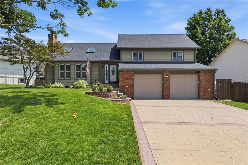 Listing Photo MLS #HMS2627920