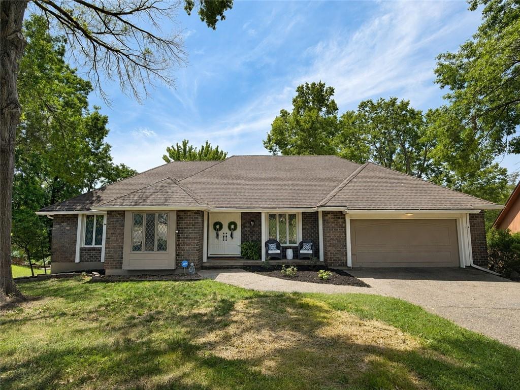 Listing Photo MLS #HMS2627961