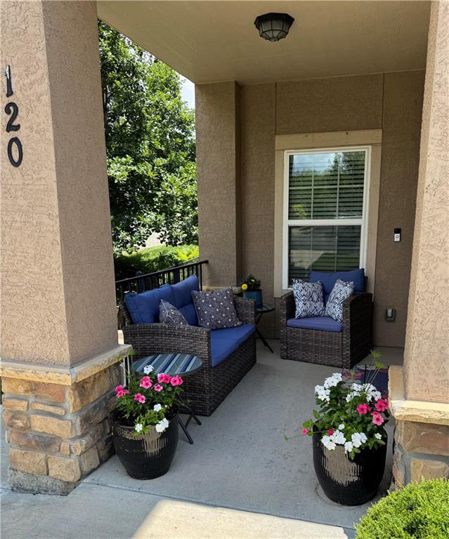 Listing Photo MLS #HMS2628238