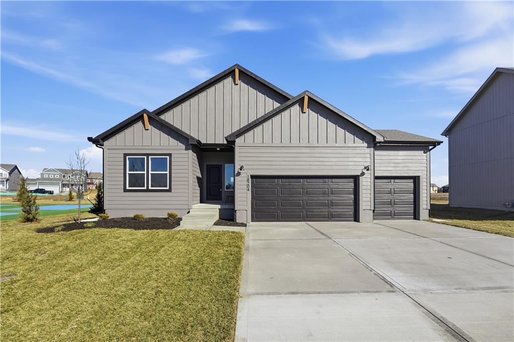 Listing Photo MLS #HMS2628319