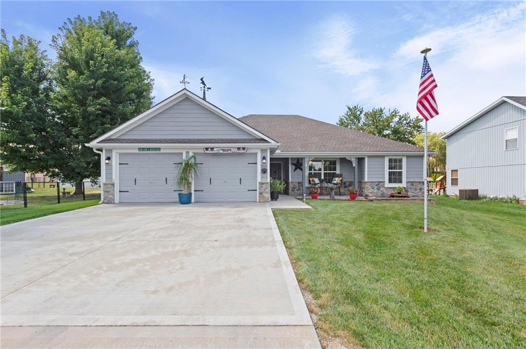 Listing Photo MLS #HMS2628418
